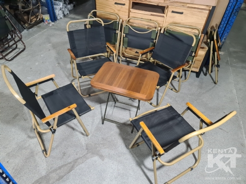 Bộ bàn 4 ghế biển vàng đen